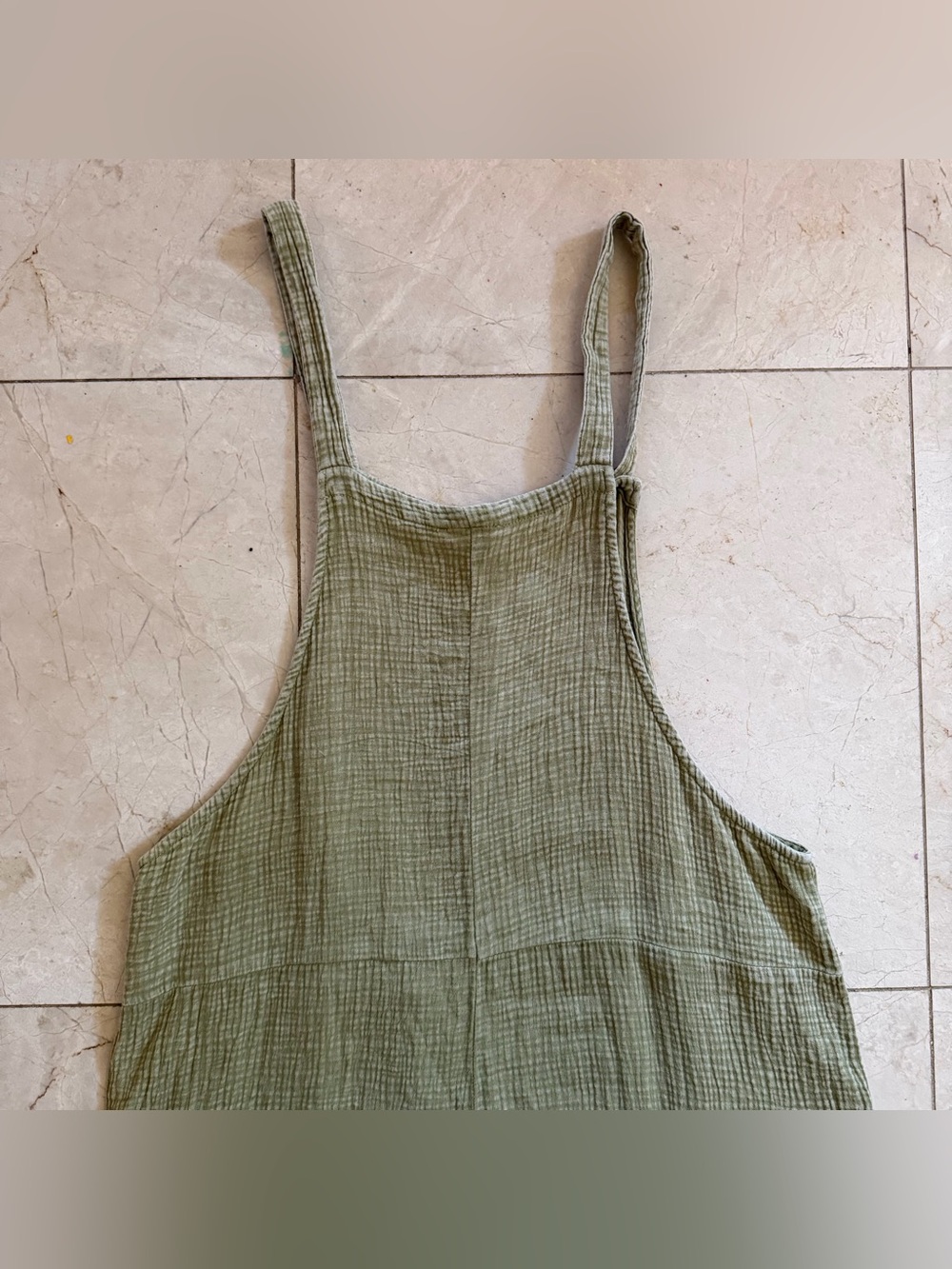 EARTHBOUND Trading Co Women’s Size L Sage Green Jumpsuit Gauzy Oversized Hippie - Picture 8 of 16